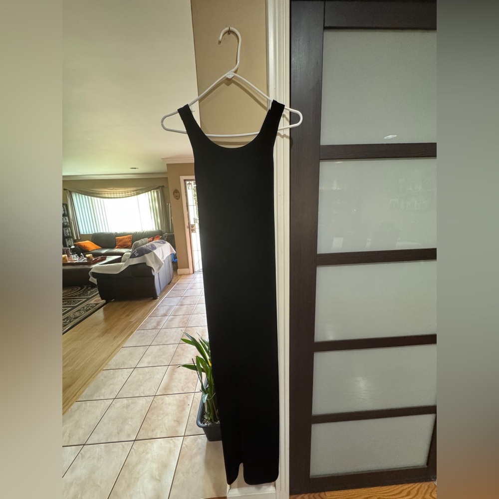 Danielle Casey womens Black Stretch Velvet Dress Size M